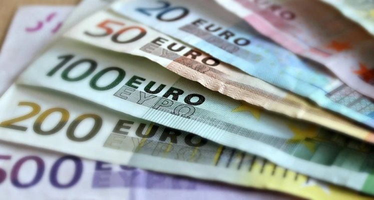 Курсът на еврото се задържа
СНИМКА: PIXABAY