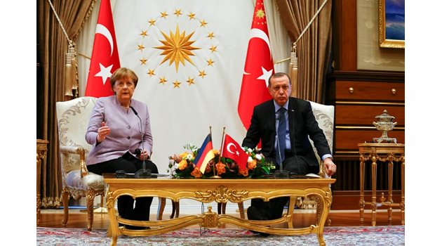 Ангела Меркел и Реджеп Ердоган Снимка: Ройтерс