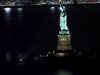 Статуята на свободата угасна (Видео)