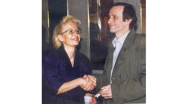 Примата на “Орион” Веска Меджидиева с тогавашния член на ръководството на БСП Валентин Вацев