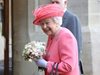 Кралица Елизабет ще подари на Хари и Меган за сватбата им вила