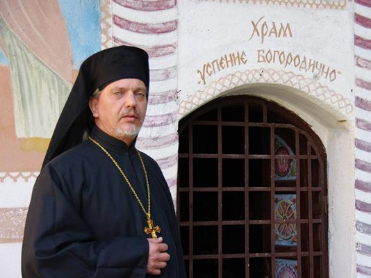 Архимандрит Василий, игумен на Изворския манастир