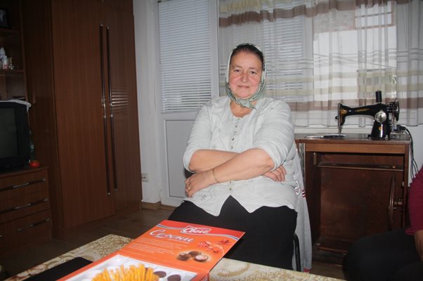 57-годишната Шефкие Зотева е щастлива, че е чула гласа на сина си Ивайло след 10 години.