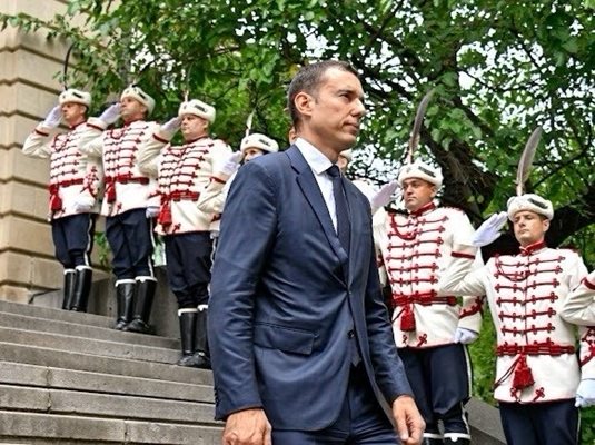 Кметът на София е четвъртият по протокол държавник в България.