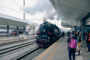 Вижте пътешествието на Коледния влак (Видео)