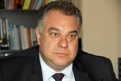 Мирослав Ненков: Лекарите, които продават фалшиви COVID сертификати, са престъпници