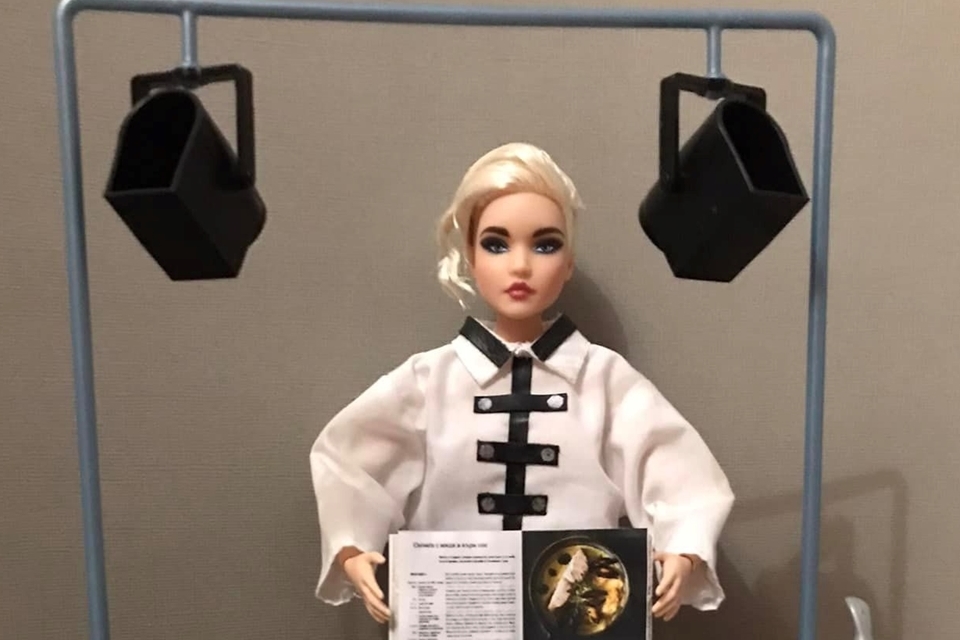 Силвена Роу има двойник - кукла барби