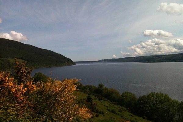 Езерото Лох Нес в Шотландия