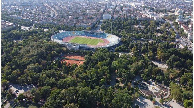 Националният стадион "Васил Левски", на който ще се състои мачът с Унгария днес.