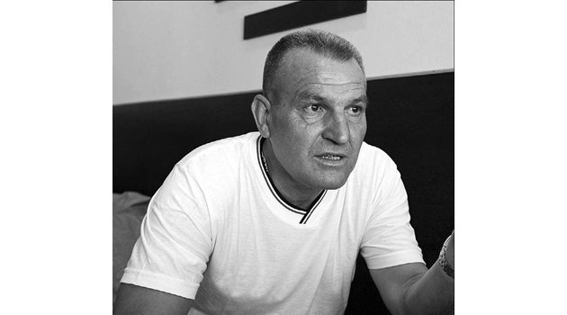 ЛЕГЕНДА: Георги Славков почина от инфаркт на 21 януари. Един от най-славните футболисти на “Ботев” Пловдив и ЦСКА си отиде на 55 годишна възраст.