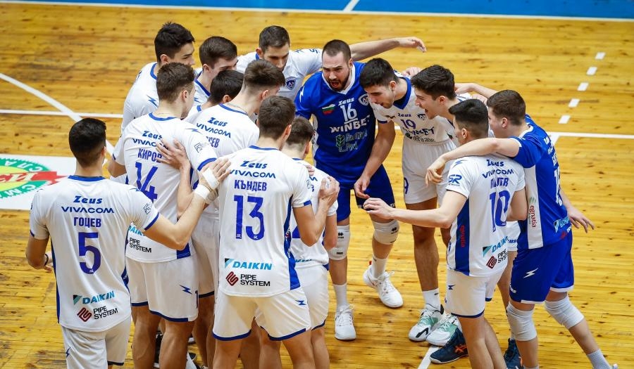 "Левски" се добра до победа в Разлог и остана втори във волейбола