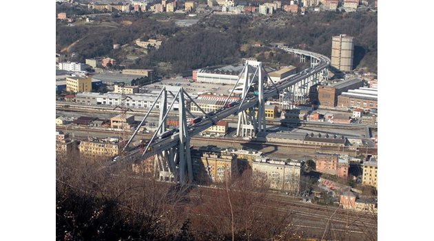 Мостът в Генуа преди рухването Снимка: Уикипедия
