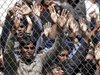 Арестуваха мигрант в Атина след сбиване в бежански лагер