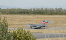 МиГ -29 от авиобаза Граф Игнатиево падна в Черно море. Премиерът Стефан Янев пътува към района на инцидента