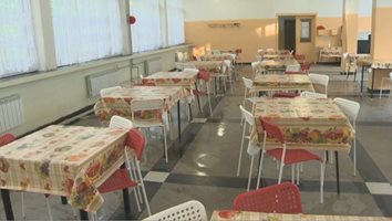 Провериха 78 училищни столове в Пловдив - не откриха нарушения