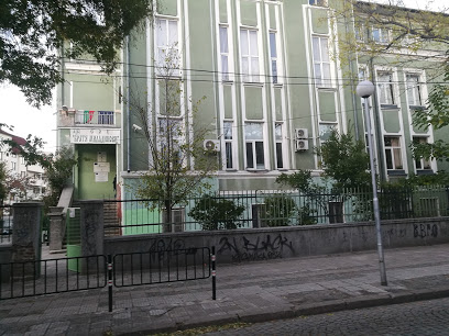 Директорката на училището с двойките в Пловдив: Учениците нямат голям интерес към българския