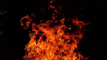 Пожар пламна на детска площадка в окръг Измир в Турция