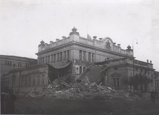 След бомбардировките над София на 10 януари 1944 г.