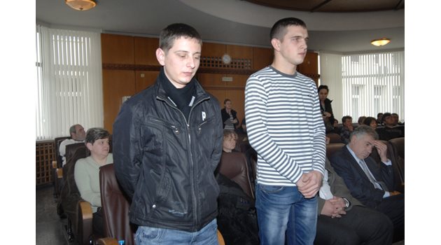 Данаил и Живко бяха изправени на подсъдимата скамейка за трагедията. 