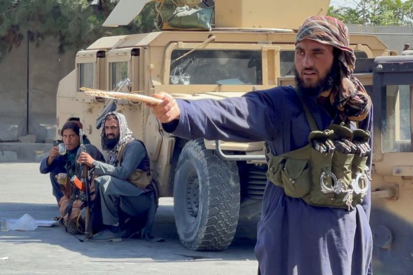 Талибаните взеха властта в Афганистан през август
Снимка: Ройтерс