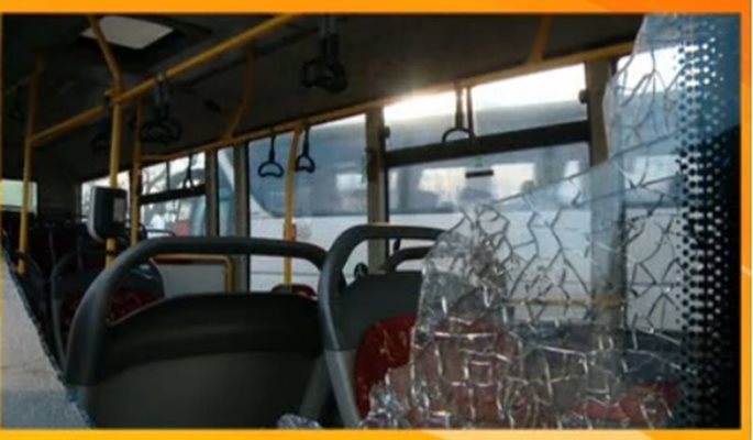 Стрелбата по автобуси на градския транспорт зачестява в Пловдив.