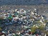Ден на опазването на околната среда: океан 
от пластмаса в едно от гетата на Делхи