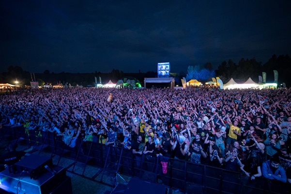 Hills Of Rock в София откри сезона на фестивалите с Placebo, днес хедлайнери са Five Finger Death Punch
