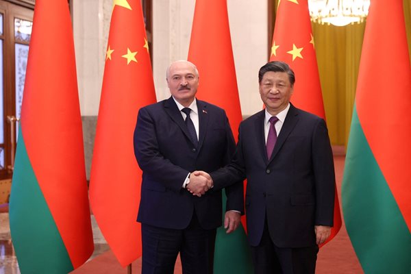 Александър Лукашенко и Си Дзинпин СНИМКА: Ройтерс