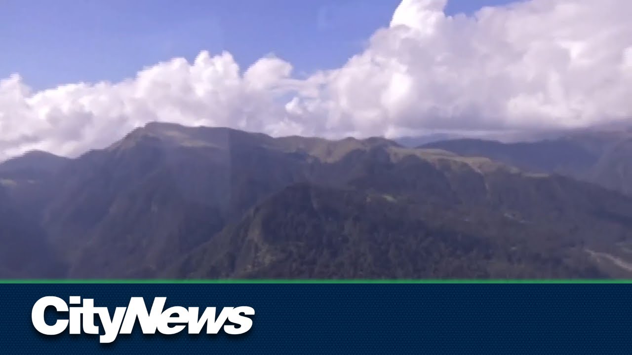 10 загинали след лавина в Хималаите, повече от 20 са изчезнали (Видео)