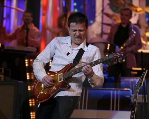 Китаристът на "Ку-ку бенд" Цветан Недялков:
Победих рака!