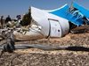 Транспортен самолет с руски граждани на борда се разби край бреговете на Бангладеш