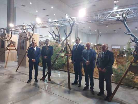 Зам.-министър в Пловдив: Приходите от ловен туризъм у нас са над 6 милиона лева
