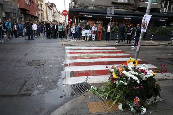 Пешеходната пътека, на която беше убит 15-годишния Филип Арсов. СНИМКА: НИКОЛАЙ ЛИТОВ