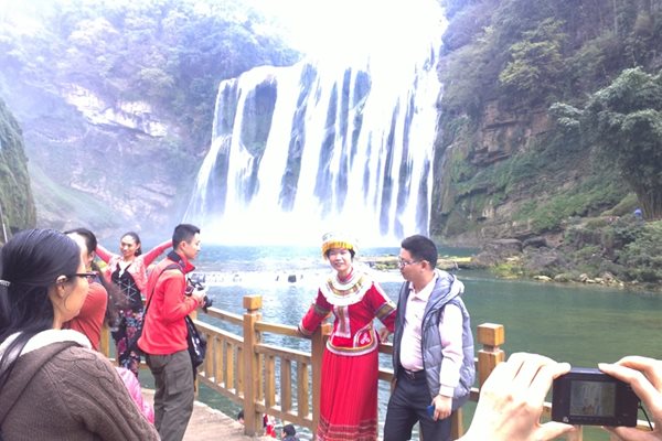 Най-големият водопад в Китай, който видяхме през 2012 г.
