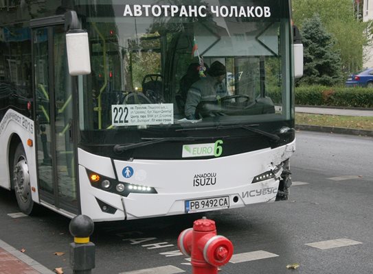 Автобусът е от градския транспорт на Пловдив