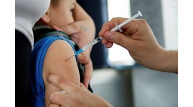 20% от заразените деца в Европа са под 1 г., а общо 95% от заболелите са без имунизация.