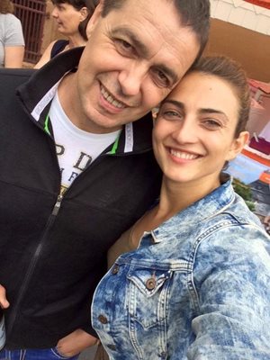Петър Хубчев празнува с дъщеря си Кристина в Германия 