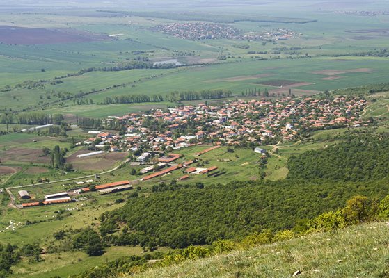 Тополица е едно от селата в Бургас, където чешмите често пресъхват.