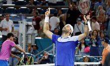 Голям Григор Димитров! Удари №2 в света в Маями и е на победа от топ 10 в ранглистата (Видео)