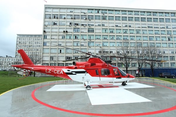 На 15 декември каца първият медицински хеликоптер у нас