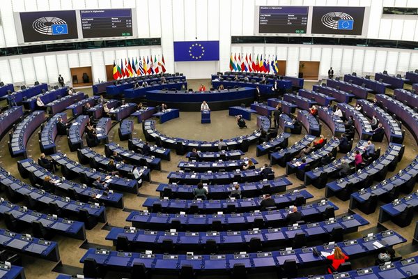 Пленарната зала на Европейския парламент
СНИМКА: РОЙТЕРС