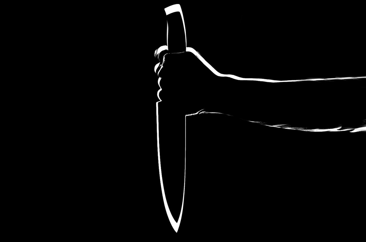15-годишна наръга с нож жена след скандал в Плевенско