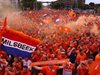 "Оранжево" море от 100 хил. щурмува Дортмунд заради 1/2-финала с Англия