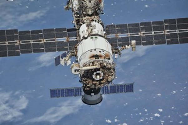 Международната космическа станция Снимка: Ройтерс