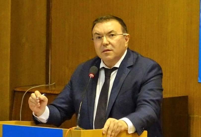Костадин Ангелов: Ще спрем със закони търговски практики на гърба на пациентите (Обновена)