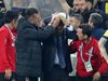 Нов балкански инцидент: Разбиха главата на треньора на "Бешикташ"