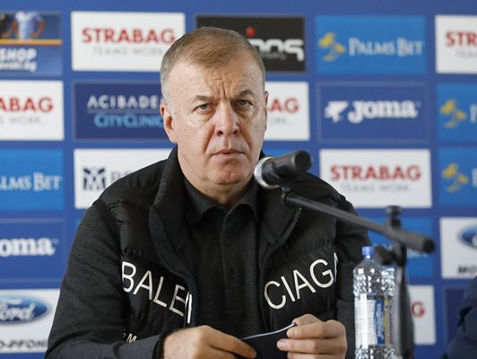 Наско Сираков излезе с позиция от името на "Левски" срещу спортния министър, което провокира разговор между главния архитекст на София и собственика на "Левски". 