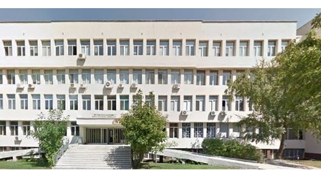 Военна болница в Пловдив СНИМКА: Гугъл стрийт вю