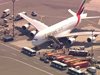Потвърдено: Най-малко 19 пътници от самолета на летището в Ню Йорк са болни