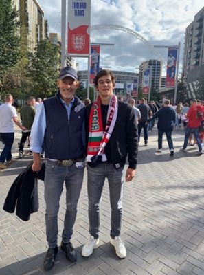 Княз Кирил заведе сина си Тасило през 2019 г. на мача България - Англия и бяха в българската агитка.